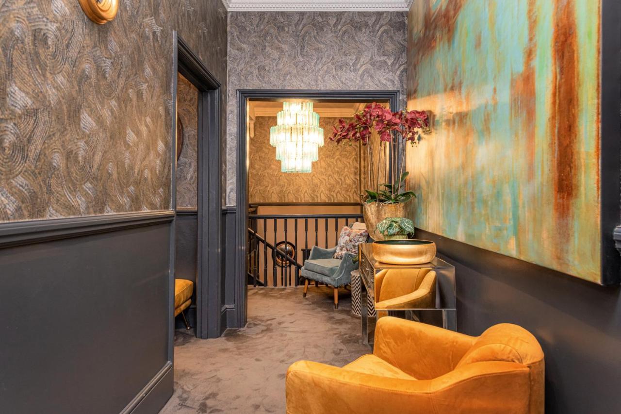 Funky Monk Hotel 埃平 外观 照片