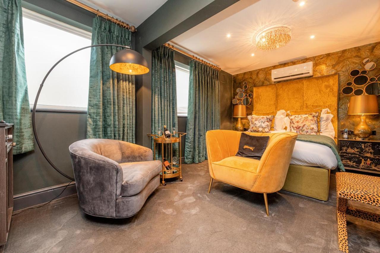 Funky Monk Hotel 埃平 外观 照片