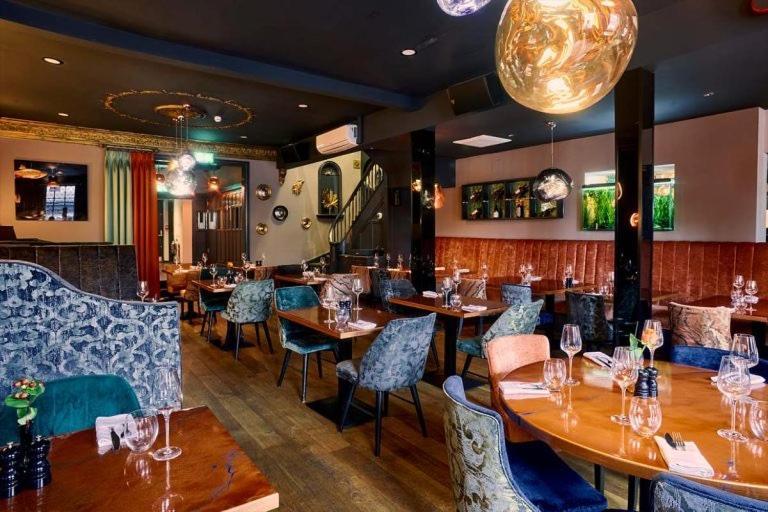 Funky Monk Hotel 埃平 外观 照片